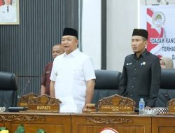 Hadiri Rapat Paripurna DPRD, Bupati Ketapang: Pembangunan Tidak Boleh Terhenti