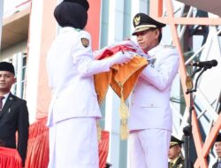 Wakil Bupati Ketapang Pimpin Upacara Penurunan Bendera