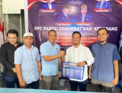 Resmi Ambil Form Balon Wakil Bupati, Theo: Pilkada Wadah Menyatukan Pikiran dan Gagasan