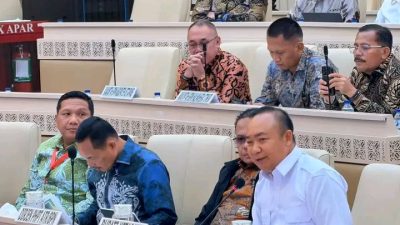 Bupati Ketapang Fasilitasi Penyelesaian Konflik Agraria masyarakat Teluk Bayur dalam RDP Bersama Komisi II DPR RI