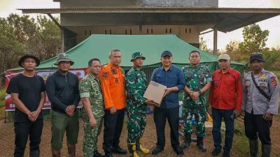 Memastikan Penanganan Karhutla Berjalan Optimal, Bupati Ketapang Kunjungi Lokasi Natai Belian