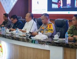 Pemerintah Kabupaten Ketapang Naikkan Status Menjadi Tanggap Darurat, Bupati Alexander Wilyo: Dukungan Berbagai Pihak Harus Bergerak Cepat Mengingat Situasi Lapangan Perlu Respon Terukur